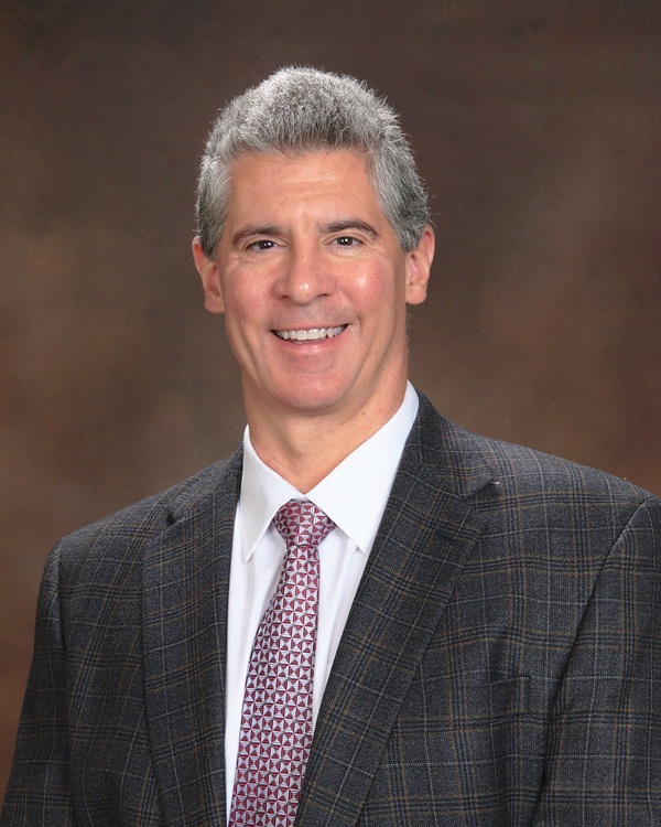 Dr. John Dovgan, The Standard of Care-What is it? What is it Not? Key information Both Specialists and General Dentists Need to Know